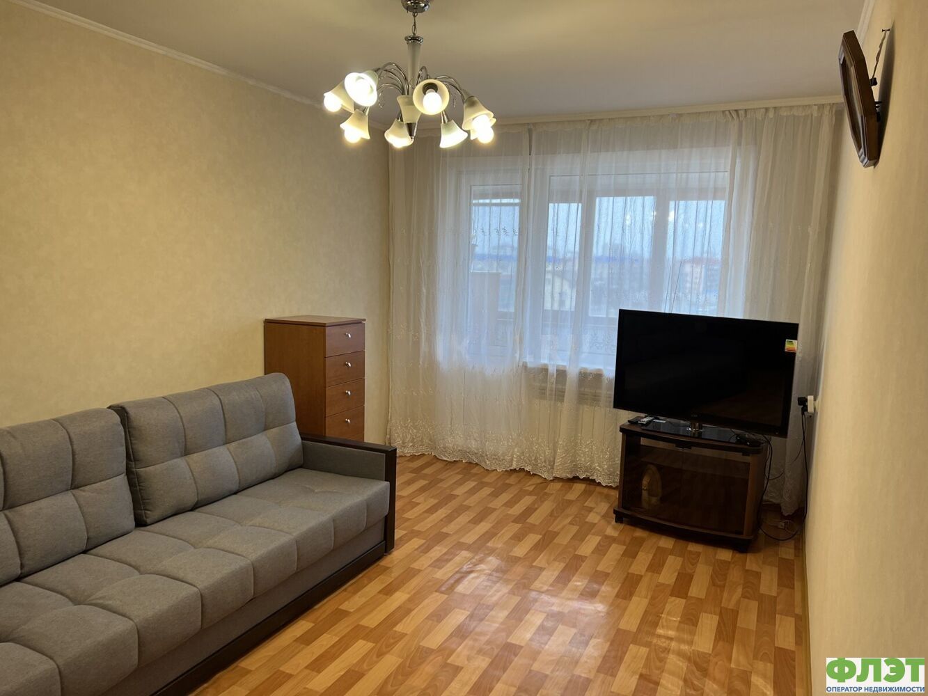 Переулок урожайный 27 томск. Снять квартиру южно сахалинск. Ремонт квартир южно сахалинск. Урожайный 28б. Снять квартиру на сахалине на длительный срок.